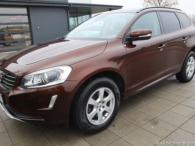 Begagnad Volvo XC60 150 HK (110 kW) 2016 Brun SUV
