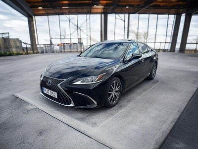 Lexus ES300H