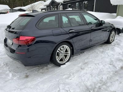 begagnad BMW 530 d xDrive LCI Touring Steptronic M Sport Euro 6