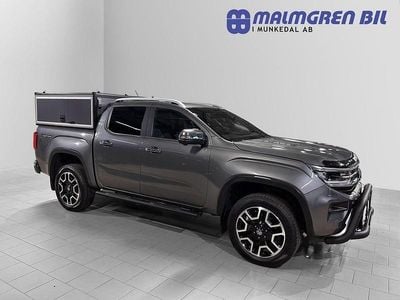 Grå (gråmetallic) Begagnad 2023 VW Amarok Edition Pickup | 748 750 kr (Dyr)