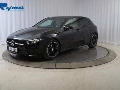 Begagnad Mercedes A180 2020 Svart
