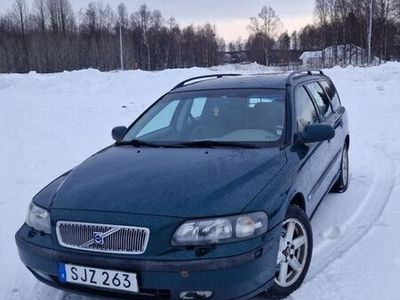 begagnad Volvo V70 2001