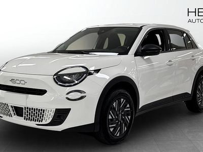 Begagnad Fiat 600 Pop 101 HK (74 kW) 2023 Vit SUV