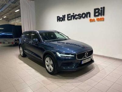 Begagnad Volvo V60 CC 250 HK (183 kW) 2024 Kombi