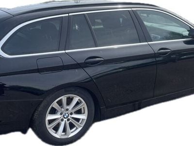 Svart Begagnad 2013 BMW 520 Kombi | 52 000 kr