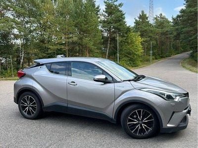 Begagnad 2017 Toyota C-HR Executive SUV | 182 000 kr (Marknadspris)
