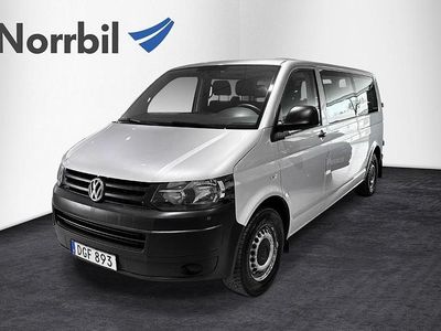 Begagnad VW Caravelle 2014 Silver Minibuss