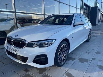BMW 330e