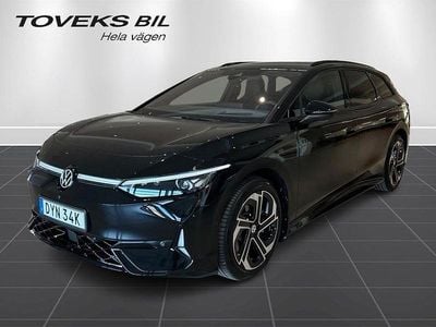 Svart (grenadilla black metallic) Begagnad 2025 VW ID.7 GTX Kombi | 624 800 kr (Bra pris)