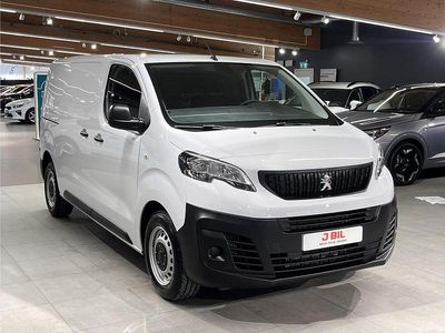 Vit (vit kaolin) Begagnad 2023 Peugeot Expert Van | 398 500 kr