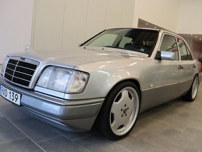 Mercedes E300