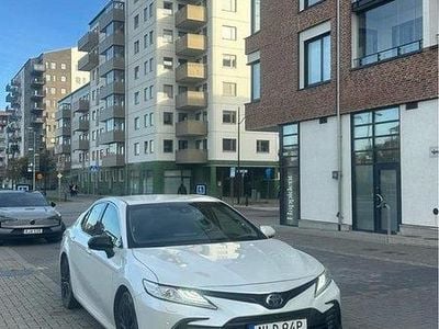 Toyota Camry Hybrid
