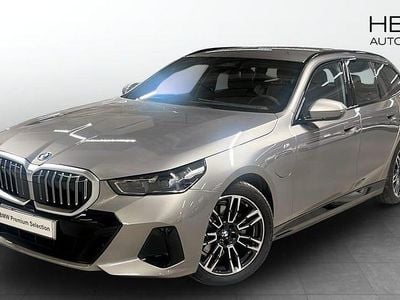 Grå Begagnad 2025 BMW 530 M Sport Kombi | 598 700 kr