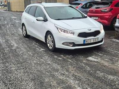 Begagnad Kia Ceed Sportswagon 128 HK (94 kW) 2013 Kombi