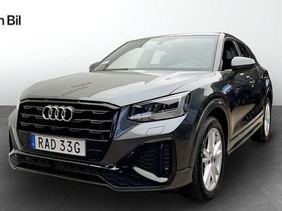 Begagnad Audi Q2 S-Line 150 HK (110 kW) 2022 Daytonagrå pärleffekt SUV