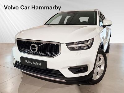 Vit Begagnad 2020 Volvo XC40 Momentum SUV | 294 900 kr (Marknadspris)