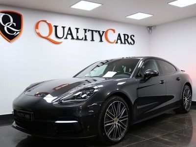 Porsche Panamera 4S