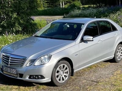 Mercedes E220