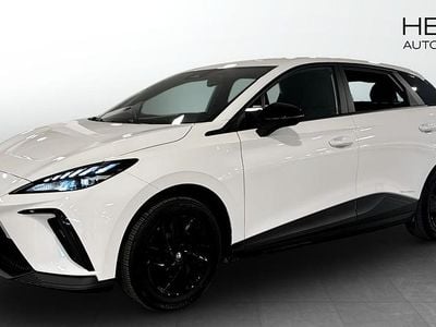 Vit (white) Begagnad 2023 MG MG4 EV Halvkombi | 224 900 kr (Bra pris)