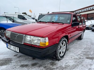 begagnad Volvo 945 2.3 116hk Rejäl kombi utan "krusiduller"5 Vxl.Kula