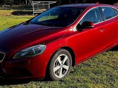 Begagnad 2013 Volvo V40 Halvkombi | 77 000 kr