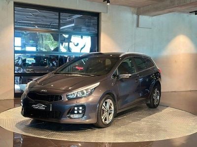 Grå Begagnad 2016 Kia Ceed GT-Line Halvkombi | 119 000 kr (Lite dyr)