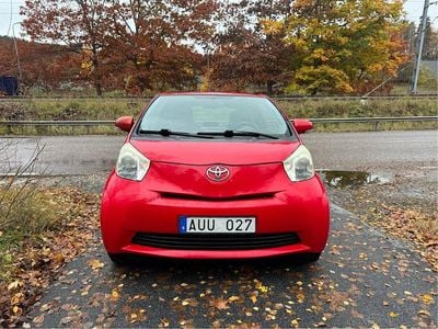 Toyota iQ