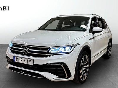Pure white Begagnad 2021 VW Tiguan Allspace R-line SUV | 439 800 kr (Dyr)