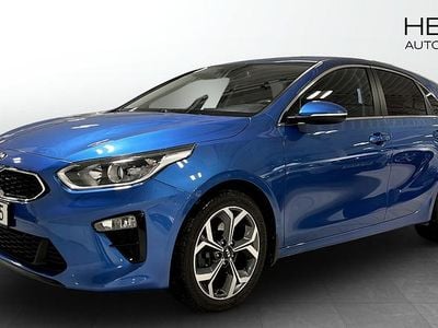 Blå Begagnad 2018 Kia Ceed Advance Halvkombi | 179 900 kr (Marknadspris)