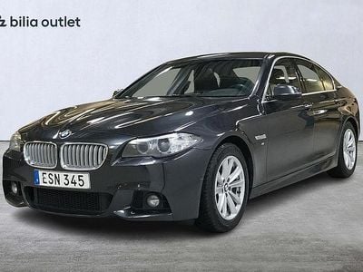 Grå Begagnad 2015 BMW ActiveHybrid 5 M Sport Sedan | 169 900 kr