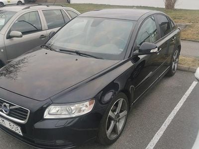 Begagnad Volvo S40 115 HK (84 kW) 2011 Svart Sedan