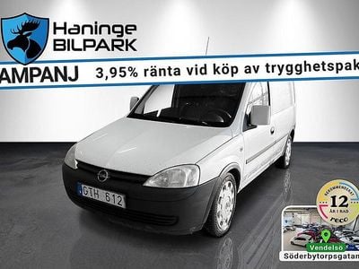 Begagnad Opel Combo 75 HK (55 kW) 2008 Vit Minibuss