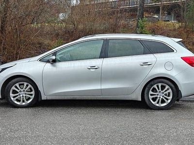 Begagnad 2014 Kia Ceed Halvkombi | 70 000 kr (Marknadspris)