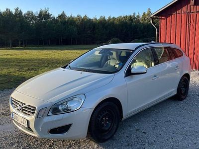 Begagnad 2012 Volvo V60 Kombi | 65 000 kr