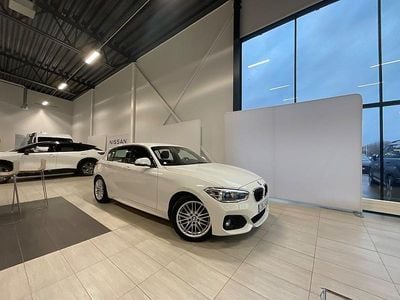 Vit Begagnad 2017 BMW 118 M Sport Halvkombi | 159 900 kr (Marknadspris)