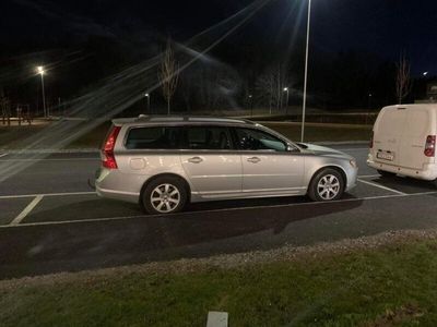 begagnad Volvo V70 D3 Momentum Euro 5