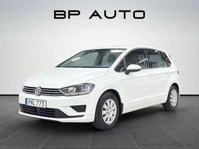 Begagnad VW Golf VII 110 HK (80 kW) 2015 Vit Halvkombi