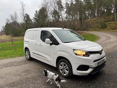 Begagnad 2020 Toyota Proace City City Minibuss | 175 000 kr (Marknadspris)