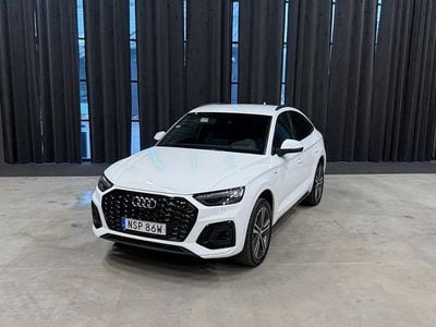 Vit Begagnad 2023 Audi Q5 Sportback S-Line SUV | 539 900 kr (Lite dyr)