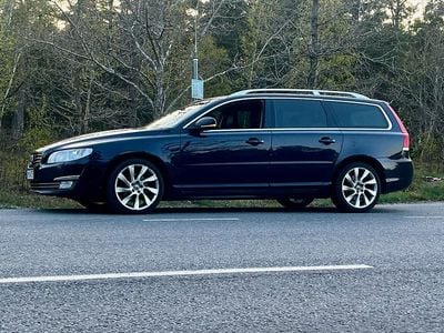 Magic blue pearl Begagnad 2016 Volvo V70 Standard Kombi | 117 500 kr