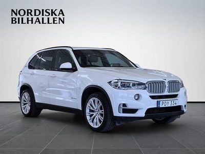Vit Begagnad 2017 BMW X5 SUV | 279 795 kr