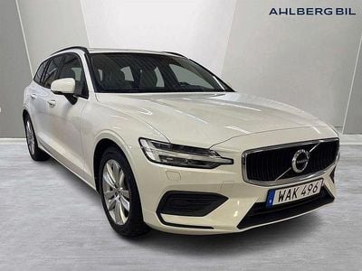 Vit Begagnad 2018 Volvo V60 Momentum Kombi | 244 500 kr (Lite dyr)