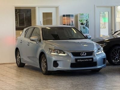 Lexus CT200h