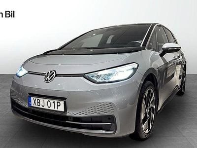 Grå Begagnad 2023 VW ID.3 Pro Performance Halvkombi | 289 900 kr (Marknadspris)