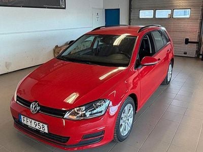 Begagnad VW Golf VII 105 HK (77 kW) 2014 Röd Kombi