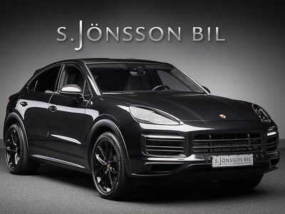 Jet black metallic Begagnad 2022 Porsche Cayenne GTS SUV | 1 095 000 kr