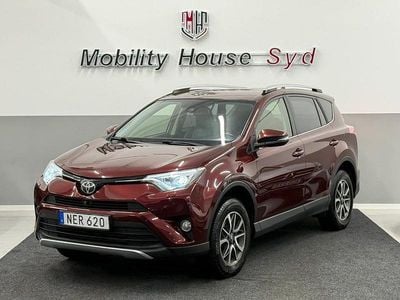 Mörkröd Begagnad 2016 Toyota RAV4 Multidrive S SUV | 159 900 kr (Marknadspris)