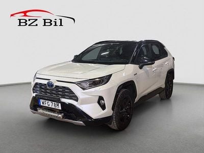 Vit Begagnad 2019 Toyota RAV4 Hybrid Style SUV | 299 900 kr (Bra pris)