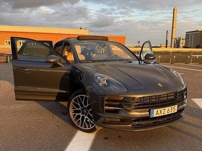 Begagnad Porsche Macan Sport 245 HK (180 kW) 2019 Grå SUV