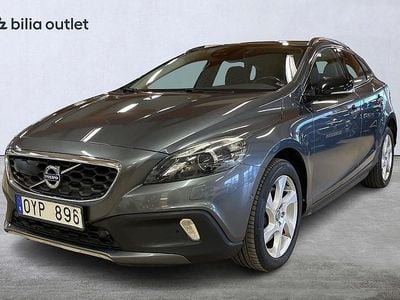Grå Begagnad 2013 Volvo V40 Summum Halvkombi | 179 900 kr (Marknadspris)